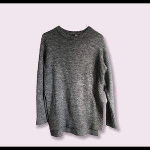 Divided by H&M Grey Sweater with High Side Slits